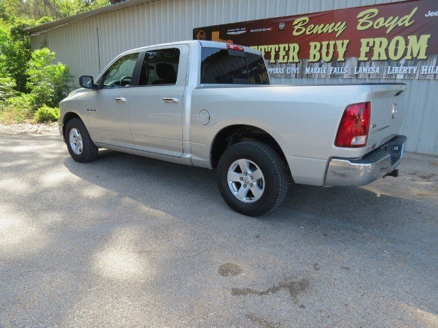 Dodge Ram 1500 2010 photo 2