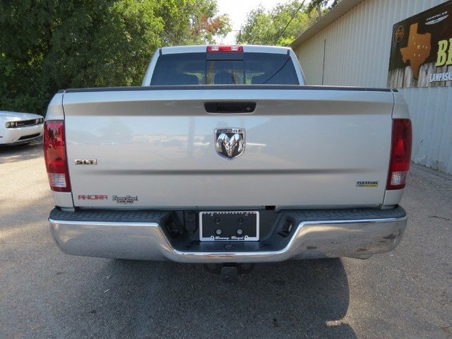 Dodge Ram 1500 2010 photo 3