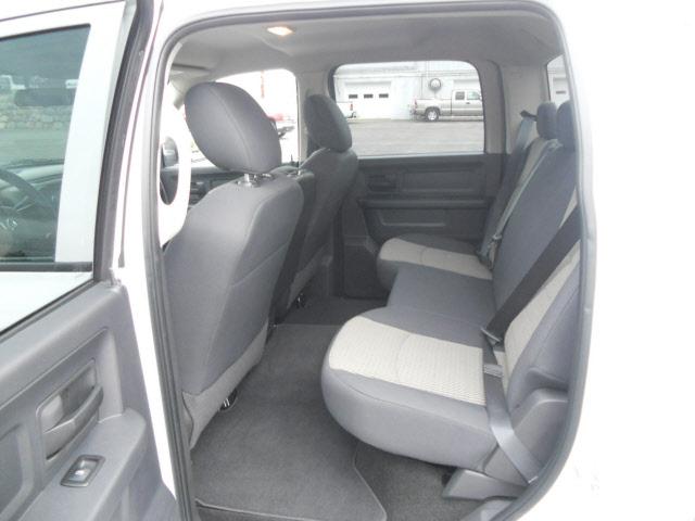 Dodge Ram 1500 2010 photo 4