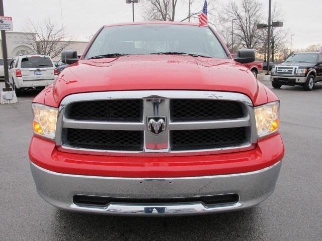 Dodge Ram 1500 2010 photo 2