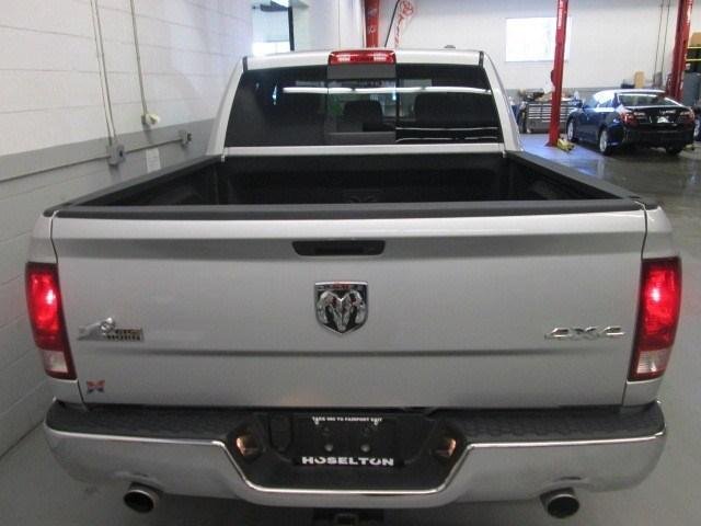 Dodge Ram 1500 2010 photo 5