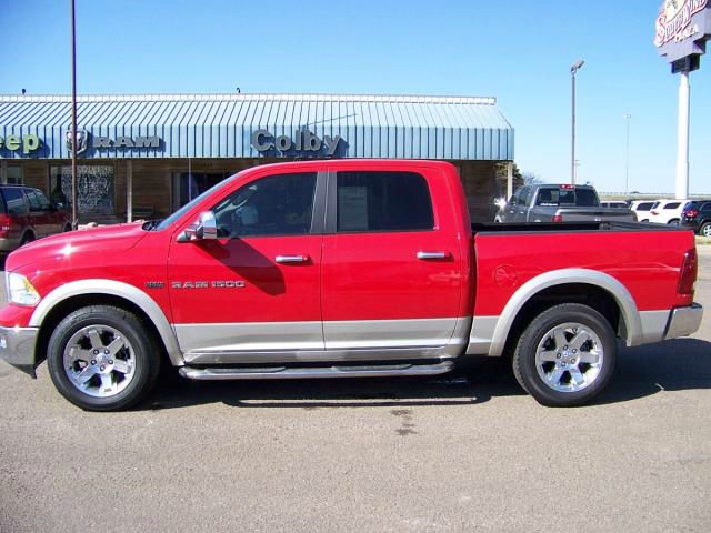 Dodge Ram 1500 2011 photo 4