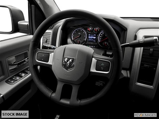 Dodge Ram 1500 2011 photo 12