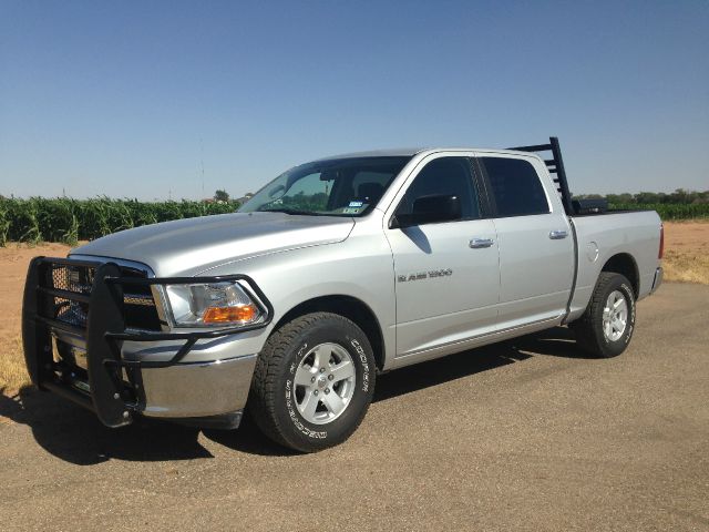 Dodge Ram 1500 2011 photo 3