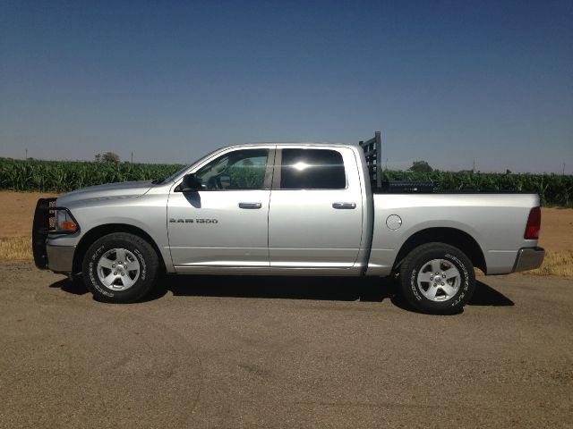 Dodge Ram 1500 2011 photo 4