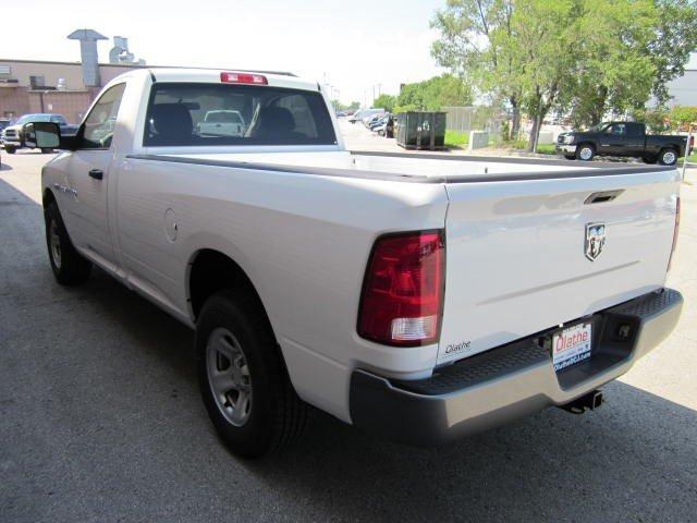 Dodge Ram 1500 2011 photo 3