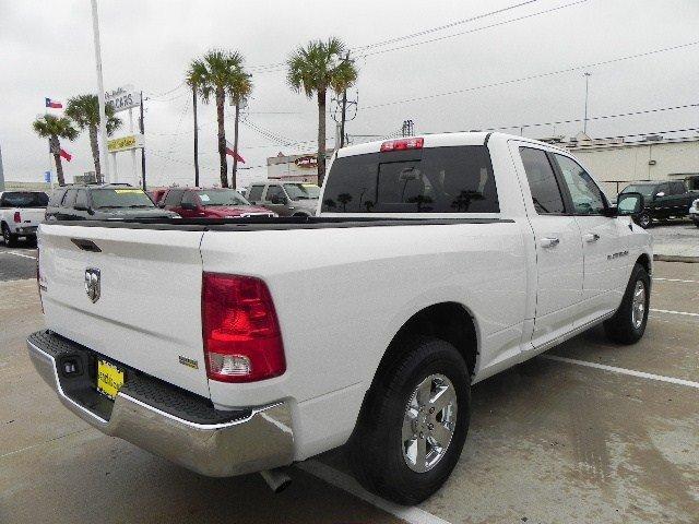 Dodge Ram 1500 2011 photo 1