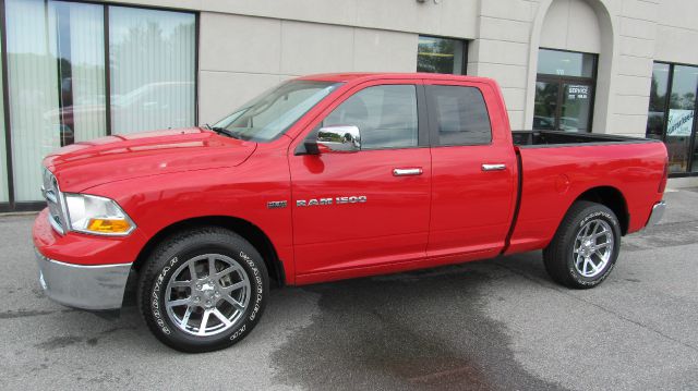 Dodge Ram 1500 2011 photo 2