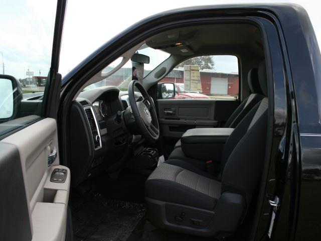 Dodge Ram 1500 2011 photo 3