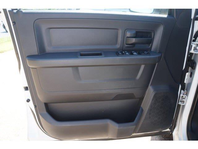 Dodge Ram 1500 2011 photo 2