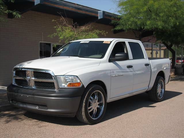 Dodge Ram 1500 2011 photo 3