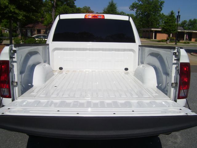 Dodge Ram 1500 2011 photo 26