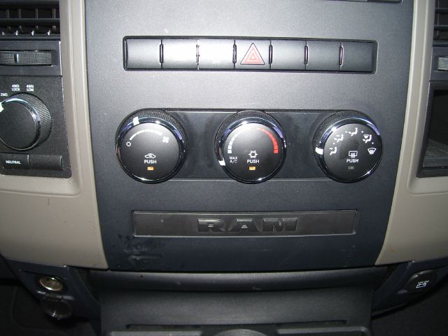 Dodge Ram 1500 2011 photo 38