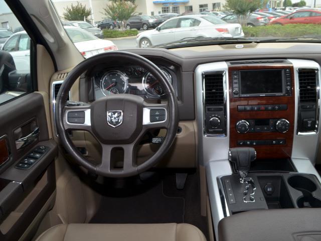 Dodge Ram 1500 2011 photo 3