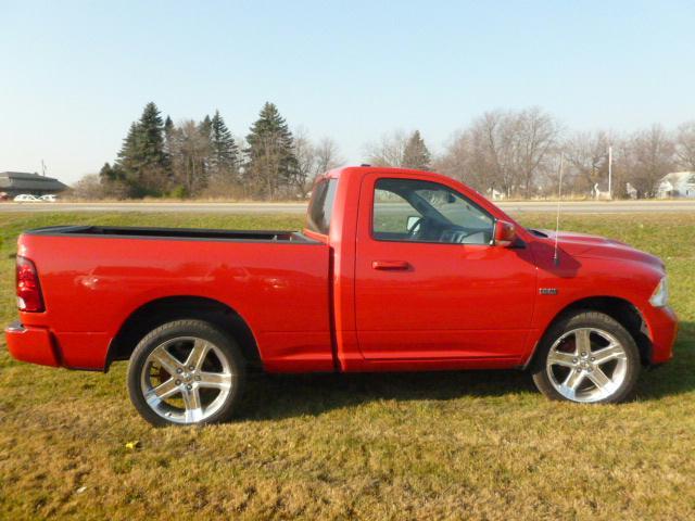 Dodge Ram 1500 2011 photo 3