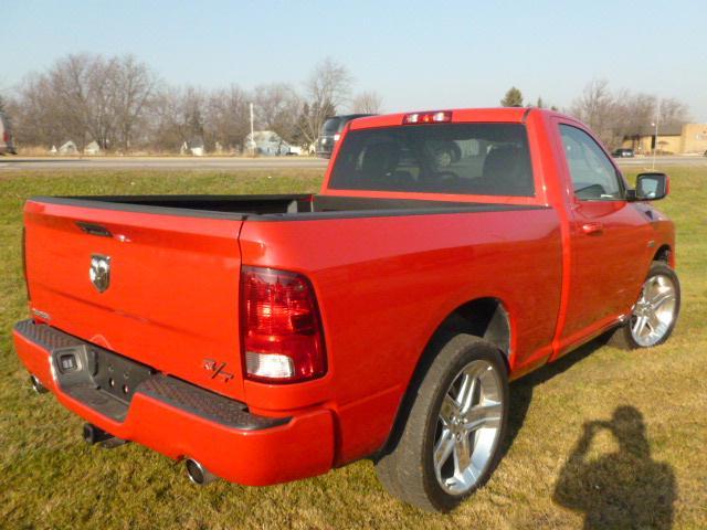 Dodge Ram 1500 2011 photo 4