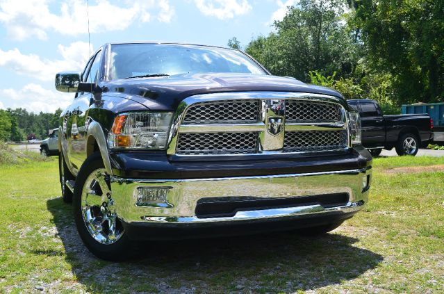 Dodge Ram 1500 2011 photo 3