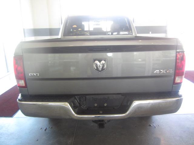 Dodge Ram 1500 2011 photo 3