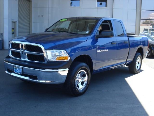 Dodge Ram 1500 2011 photo 1