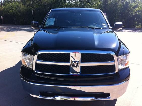 Dodge Ram 1500 2011 photo 3