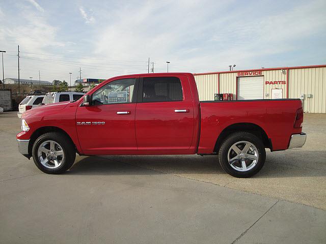 Dodge Ram 1500 2011 photo 1