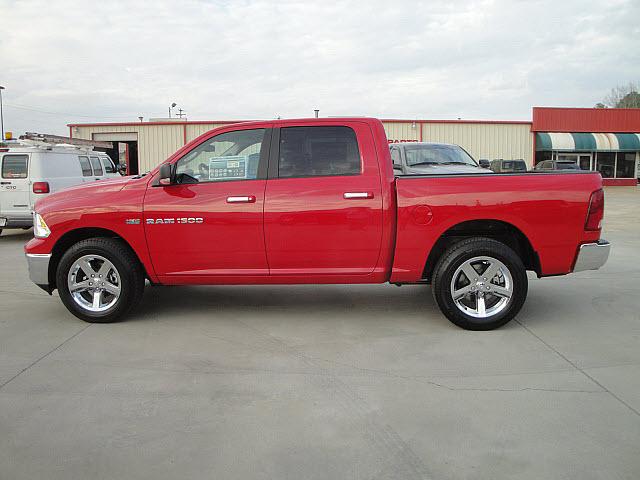 Dodge Ram 1500 2011 photo 1