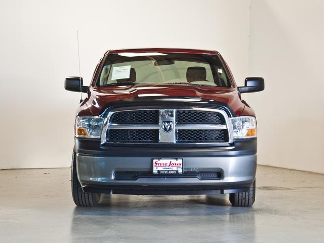 Dodge Ram 1500 2011 photo 3