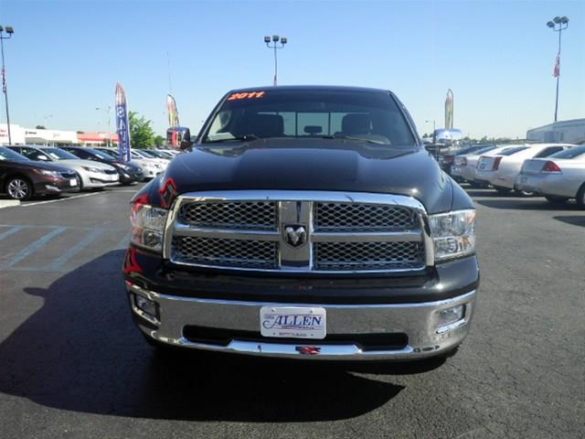 Dodge Ram 1500 2011 photo 3