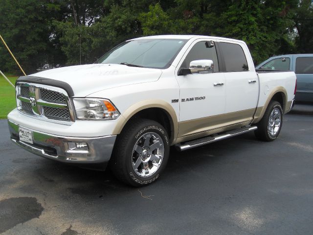 Dodge Ram 1500 2011 photo 4