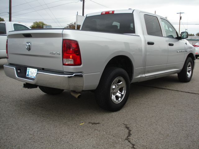 Dodge Ram 1500 2011 photo 3