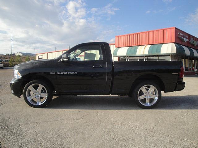 Dodge Ram 1500 2011 photo 1