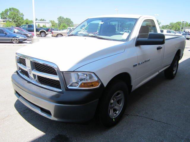 Dodge Ram 1500 2011 photo 2