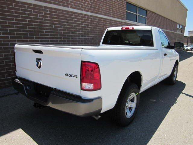 Dodge Ram 1500 2011 photo 4