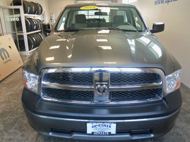 Dodge Ram 1500 2011 photo 4