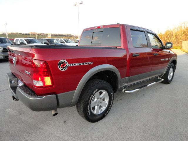 Dodge Ram 1500 2011 photo 3