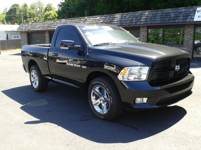 Dodge Ram 1500 2011 photo 2