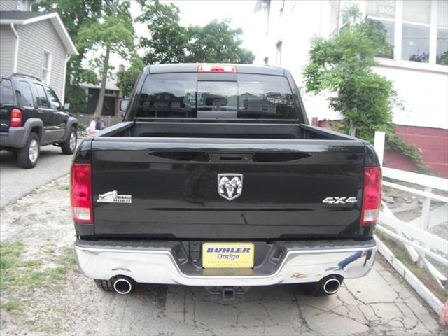 Dodge Ram 1500 2011 photo 1