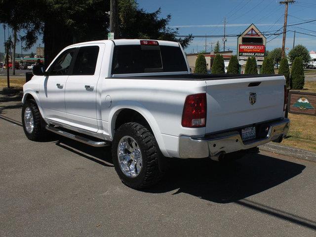 Dodge Ram 1500 2011 photo 4