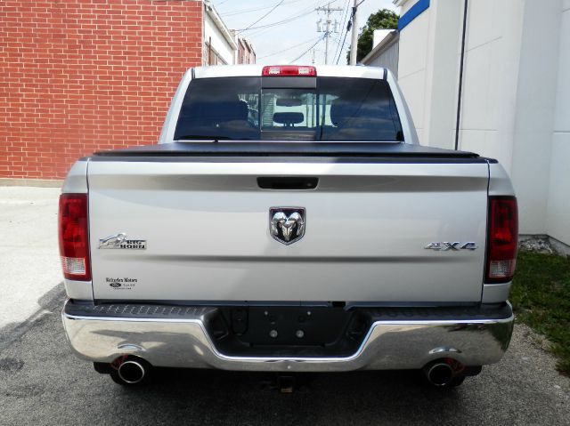 Dodge Ram 1500 2011 photo 4