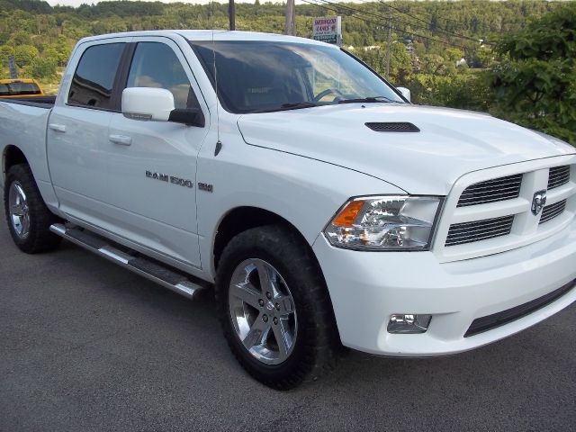 Dodge Ram 1500 2011 photo 1