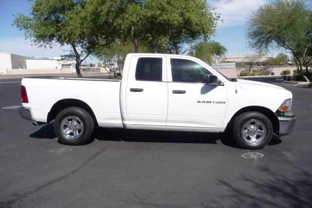 Dodge Ram 1500 2011 photo 3