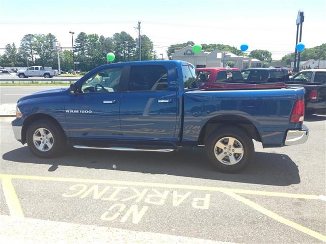 Dodge Ram 1500 2011 photo 4