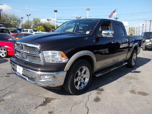 Dodge Ram 1500 2011 photo 3