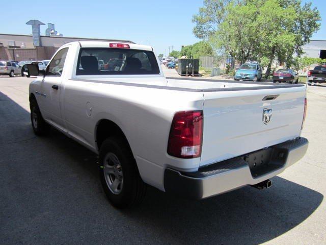 Dodge Ram 1500 2011 photo 3