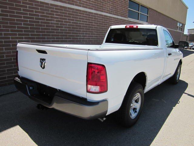 Dodge Ram 1500 2011 photo 4