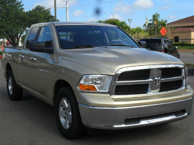 Dodge Ram 1500 SLT Pickup Truck