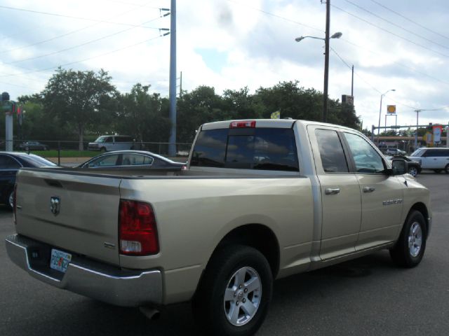 Dodge Ram 1500 2011 photo 3