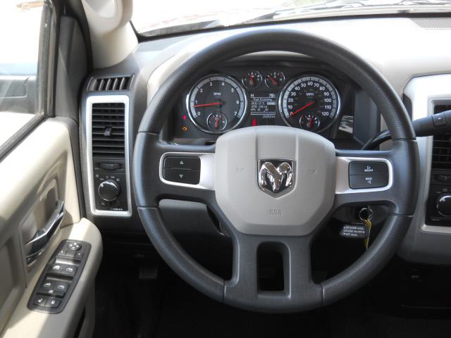 Dodge Ram 1500 2011 photo 5