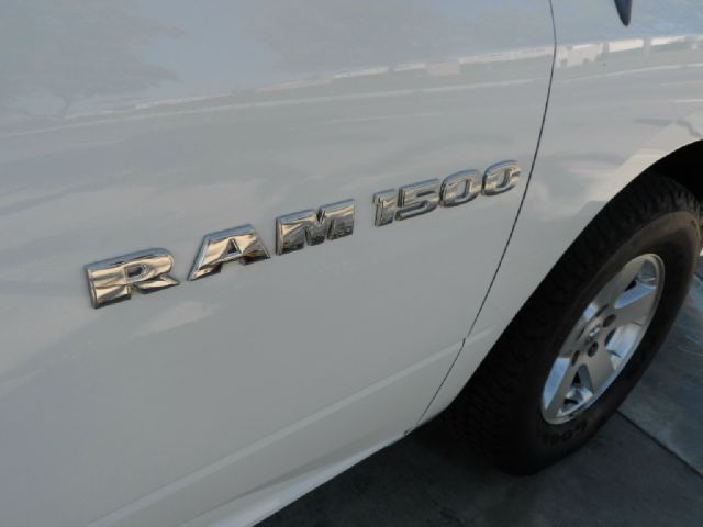 Dodge Ram 1500 2011 photo 1