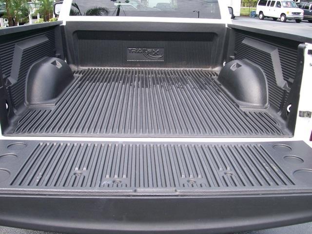 Dodge Ram 1500 2011 photo 18